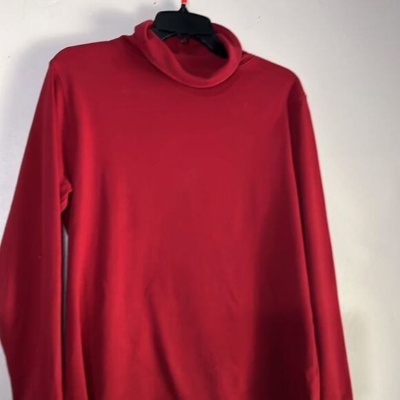 Westbound women’s red medium turtleneck - Picture 3 of 6